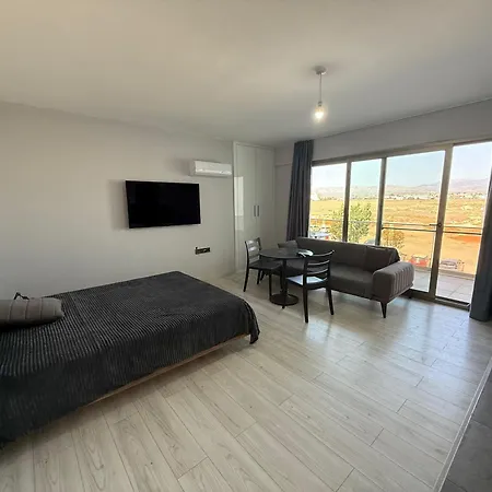 Apartament Edelweiss Trikomo